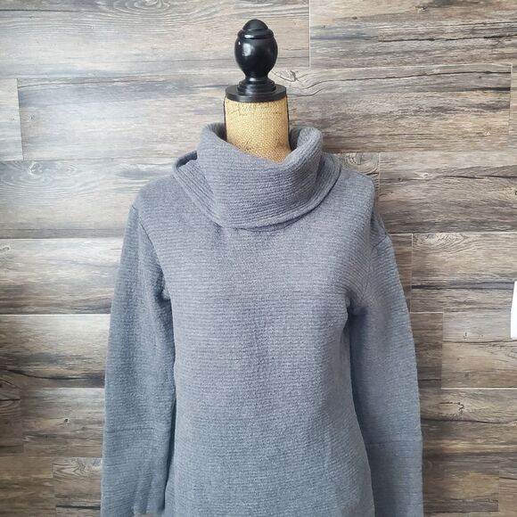 Merona Gray Textured Funnel Turtle Neck Sweatshirt, Women's Size Medium, Warm - Picture 2 of 9